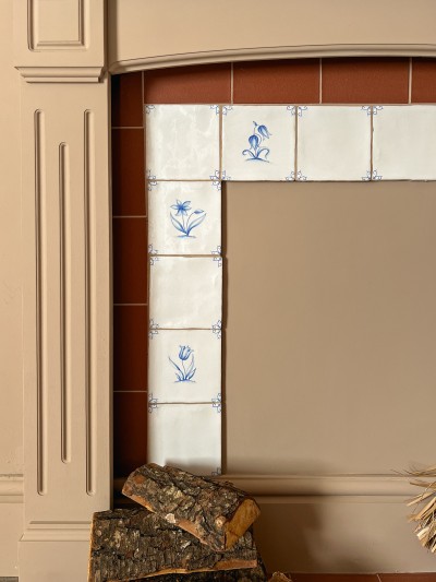 Dreamy Delft: How our hand painted tiles brought a bedroom fireplace to life