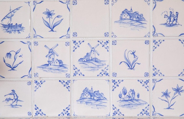 Custom delft closeup