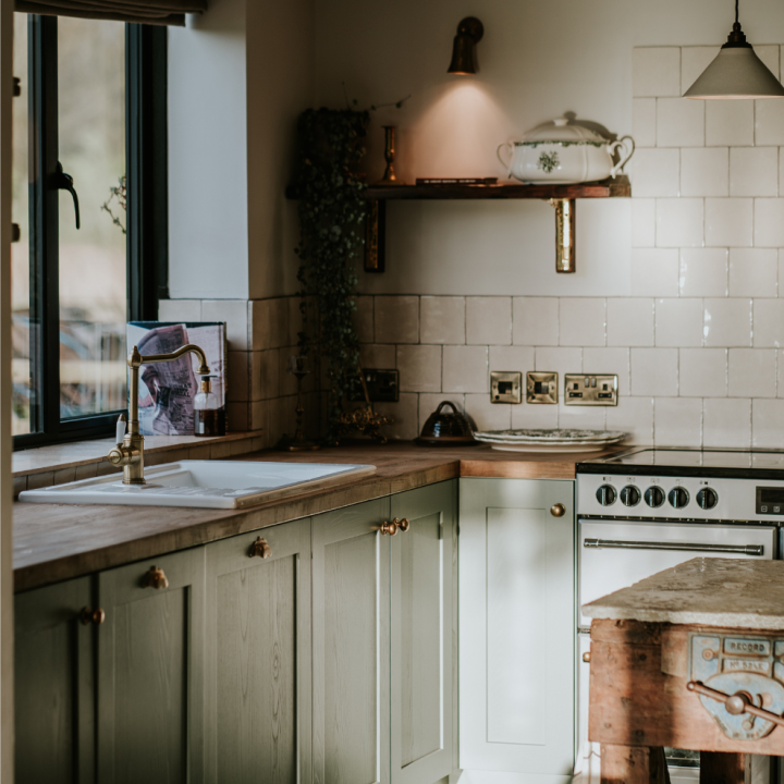 Aged Crackle tiles in the kitchen at Willow Marsh Farm