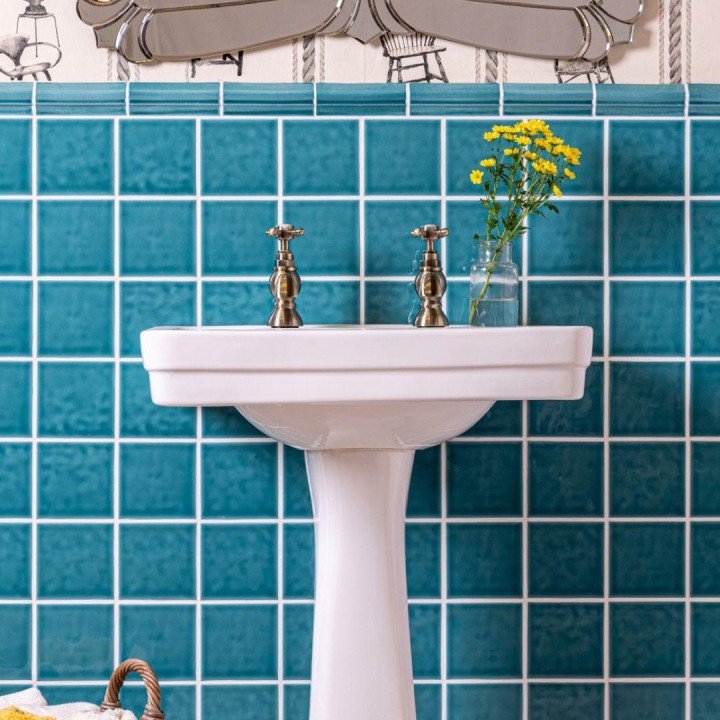 Chroma Romany Green Sink