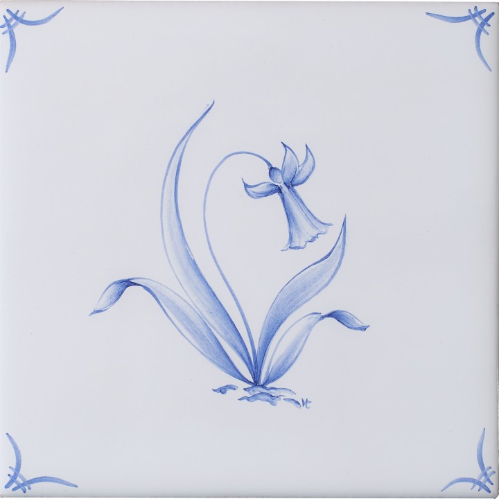 Classic Delft White Flowers 3