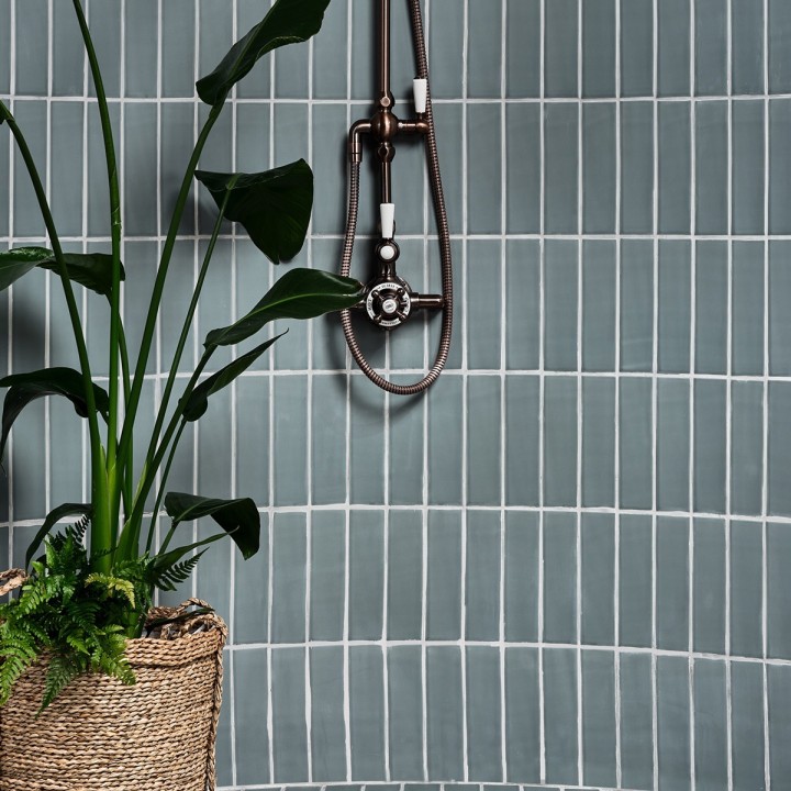 Matt coldharbour green silver grey grout close up WEB
