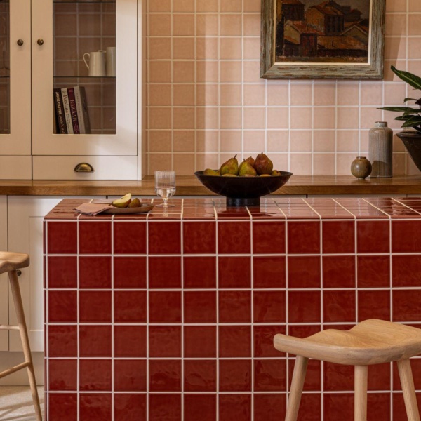 Chroma Tuscan Red Island in kitchen with Victorian Pink wall tiles